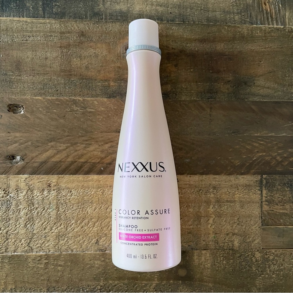 Nexxus Color Assure White Orchid Shampoo